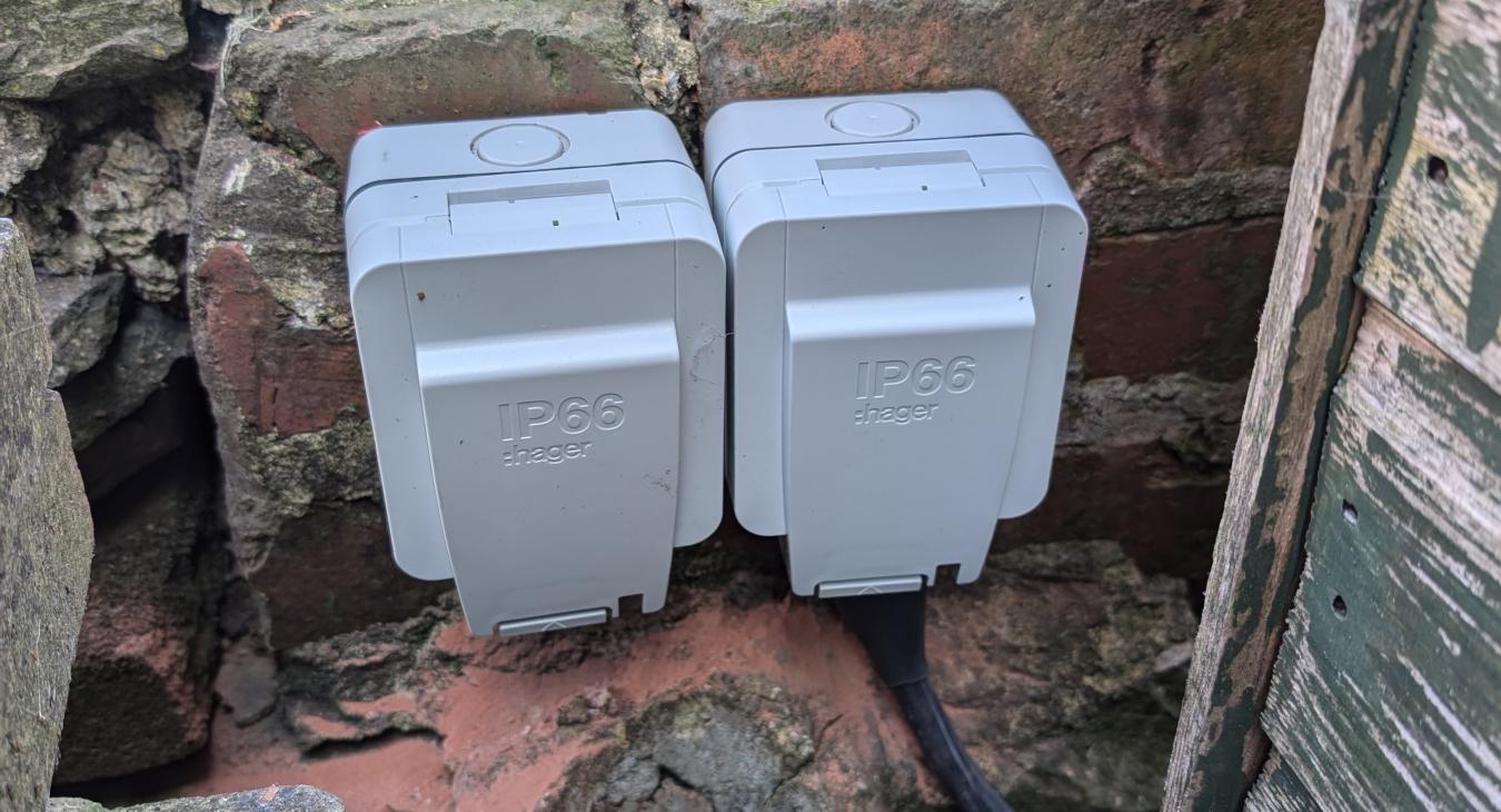 Outdoor Socket Installation - Quality Electrician